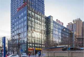 四川质量广场空地租借要多少钱